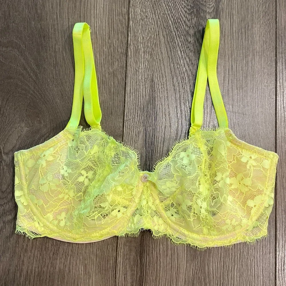 Victoria’s Secret Dream‎ Angel’s Yellow Lace Convertible Push Up Bra Size 34DD